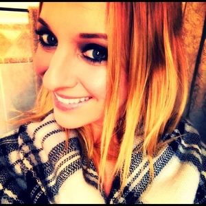 Meet your Posher, Yelena